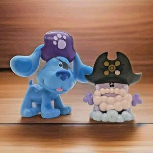 Blus Clues Figures Pirates Slipper Soap & Blue Cake Topper Small Nickelodeon